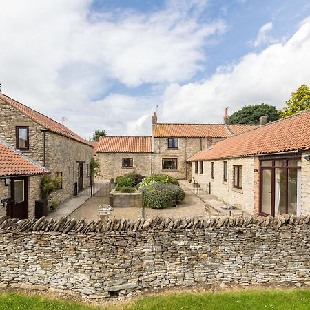 Valley View Farm Holiday Cottages Helmsley Exterior photo