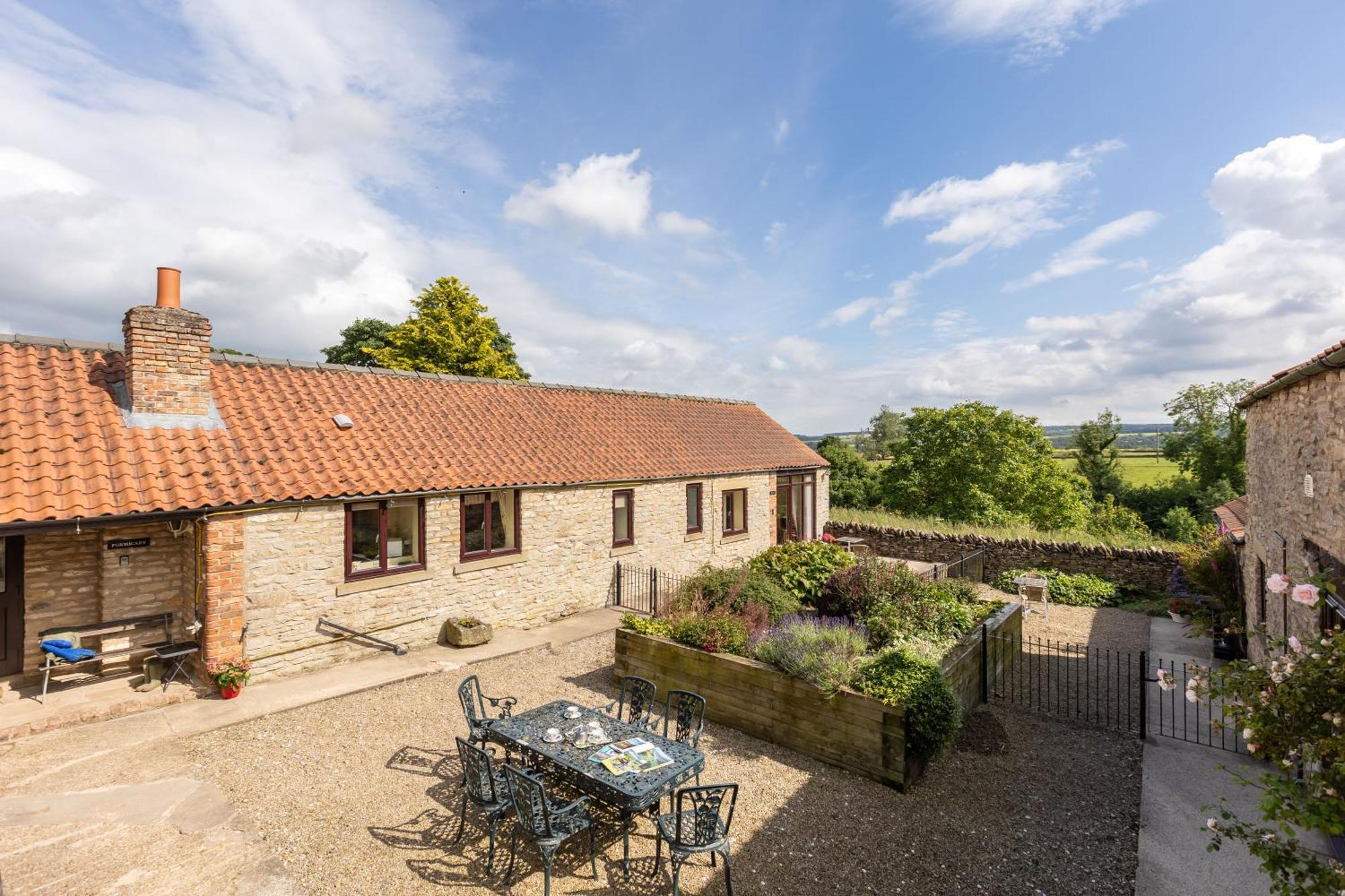 Valley View Farm Holiday Cottages Helmsley Exterior photo